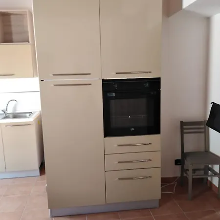 Mansarda Con Terrazzo Privato Appartement Barletta Buitenkant foto
